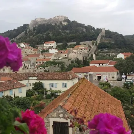 Apartment Ana Tudor Hvar Town
